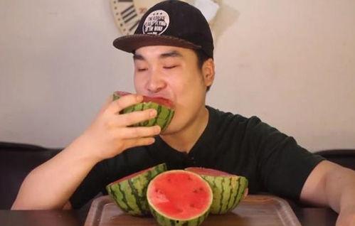 盐城吃瓜网红直播,吃瓜群众的热闹盛宴  第1张